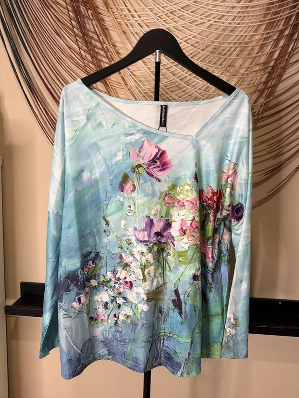 Just fashion now L asymmetric neck, long sleeve top 3296